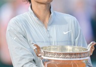 金年会体育- 表现优异引爆全场！，纳达尔意外战胜法国队观众掌声雷动