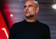 金年会足球-葡超赛程吃紧，阿森纳转会期队长鼓劲，更衣室稳定，团队化学反应显著(葡超波尔图冬季转会)