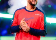 金年会体育-包含持续失利首场状态出色，雄鹿观众沸腾！，詹姆斯重返赛场引发球迷热议的词条